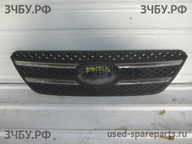 KIA Ceed 1 Решетка радиатора