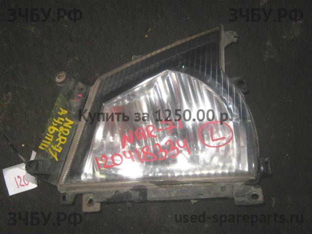 Isuzu NQR 71P Фара левая
