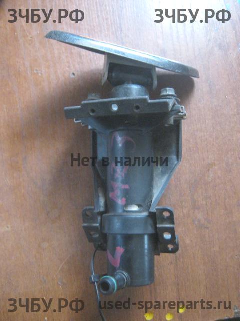 Mazda 3 [BK] Форсунка омывателя фары
