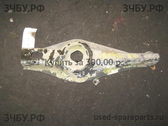 Peugeot 406 Рычаг задний левый