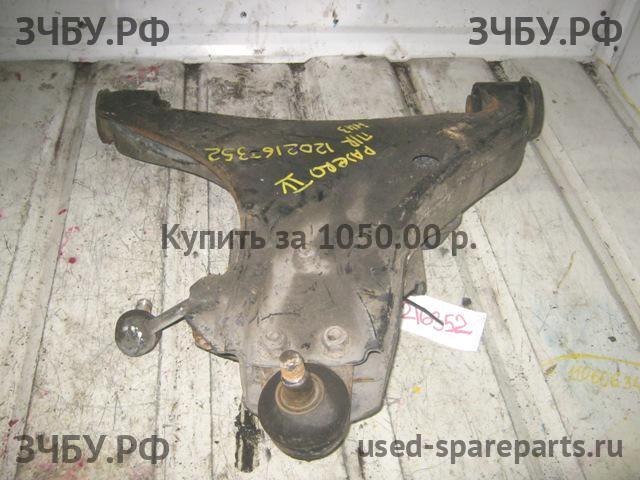 Mitsubishi Pajero/Montero 4 Рычаг передний правый