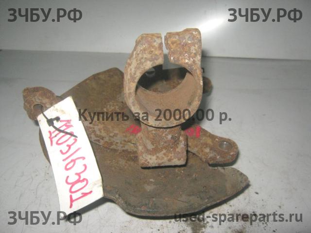 Rover 400 Tourer (XW) Кулак поворотный передний левый (со ступицей)
