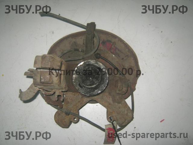 Seat Ibiza 3 (6L) Кулак поворотный передний правый (со ступицей)