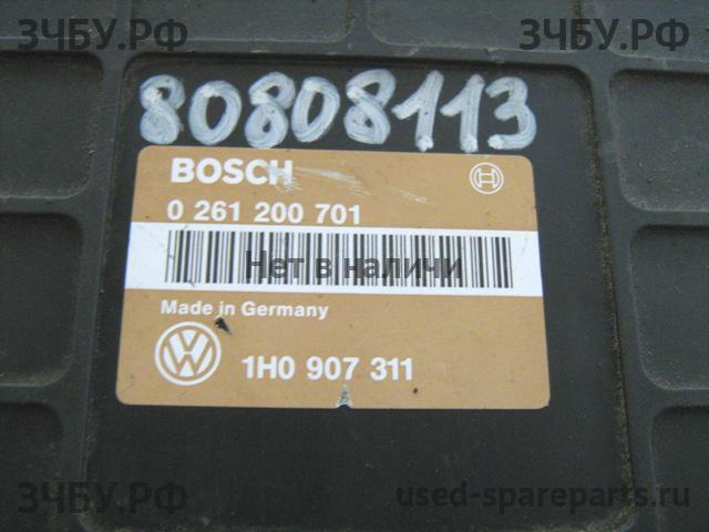 Volkswagen Golf 3 Блок управления двигателем