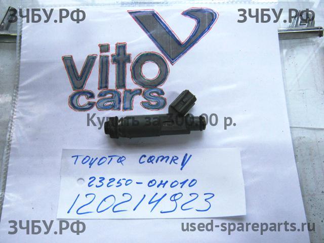 Toyota Camry 5 (V30) Форсунка инжекторная электрическая
