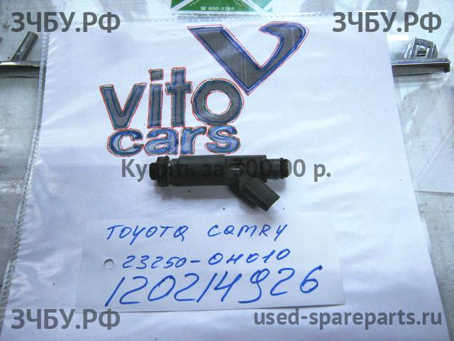 Toyota Camry 5 (V30) Форсунка инжекторная электрическая