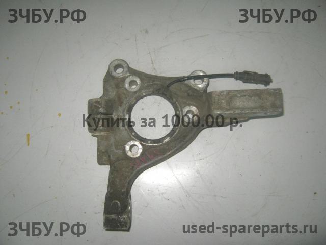 Saab 9-3 (2) Кулак поворотный передний правый (со ступицей)