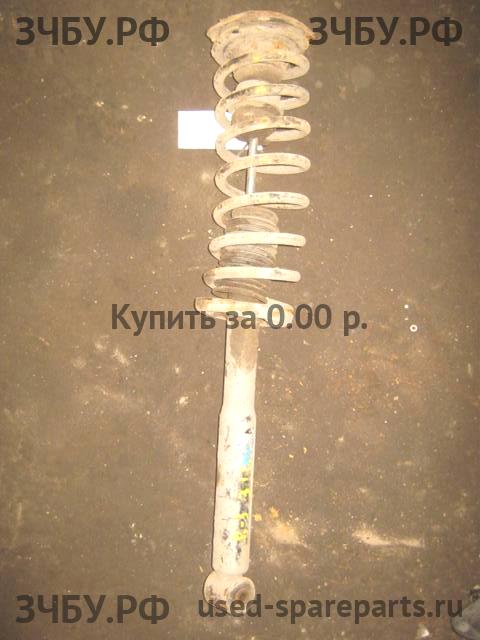Volkswagen Passat B3 Стойка задняя правая (в сборе)