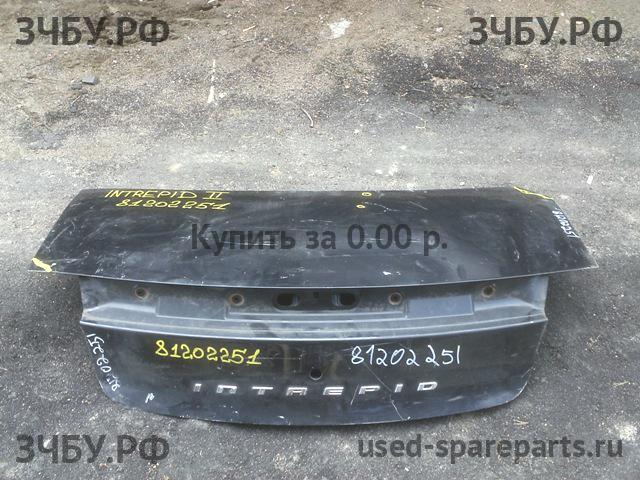 Dodge Intrepid 2 Крышка багажника