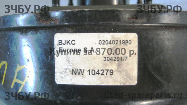 Mitsubishi Carisma (DA) 2000-> Усилитель тормозов вакуумный
