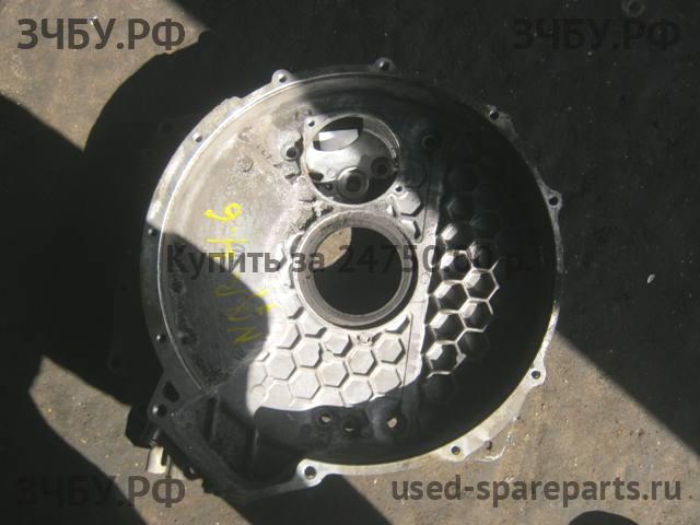 Isuzu NQR 71P Крышка двигателя задняя