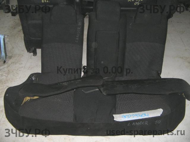 Mitsubishi Lancer 10 [CX/CY] Сиденья (комплект)