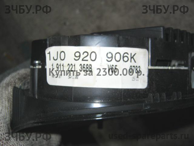Volkswagen Jetta 4/Bora [1J2] Панель приборов