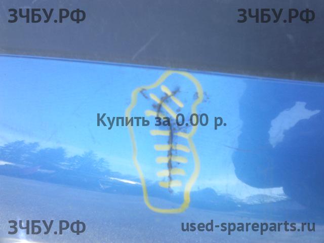 Nissan Note 1 (E11) Бампер задний