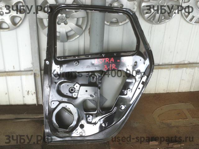 Opel Astra J Дверь задняя правая
