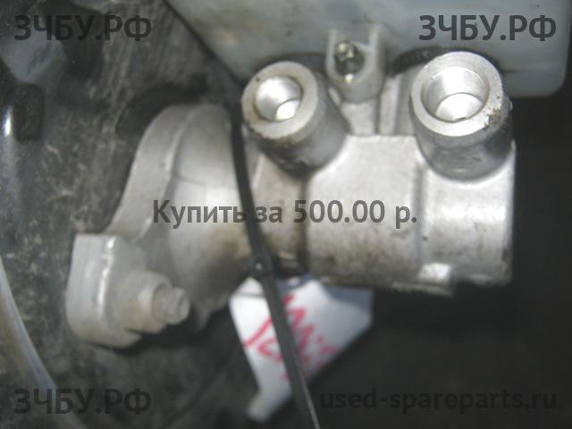 Opel Astra H Цилиндр тормозной главный