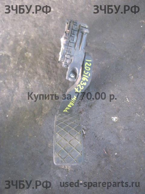 Audi Allroad quattro (1) [4BH C5] Педаль газа