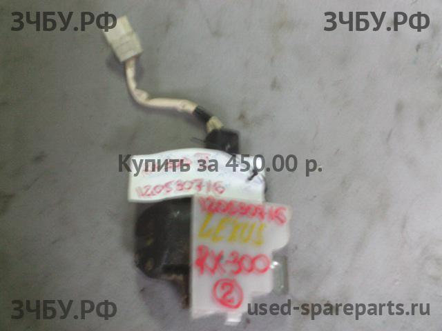 Lexus RX (2) 300/330/350/400h Замок багажника
