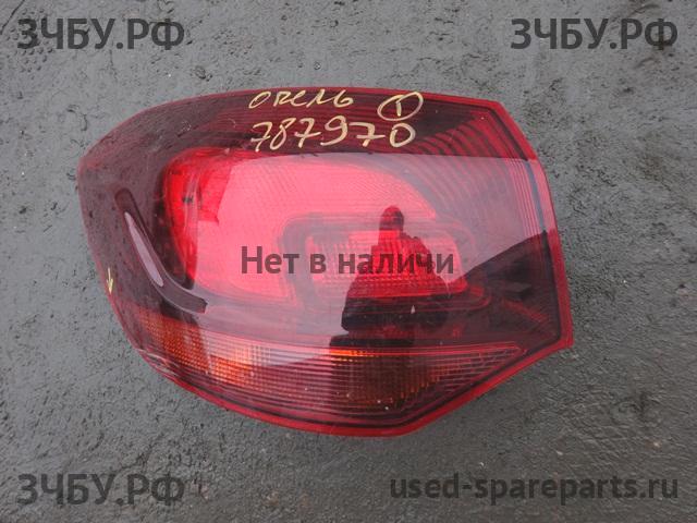 Opel Astra J Фонарь левый
