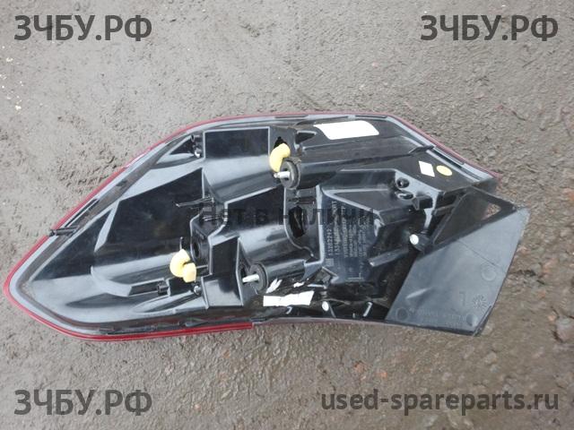 Opel Astra J Фонарь левый