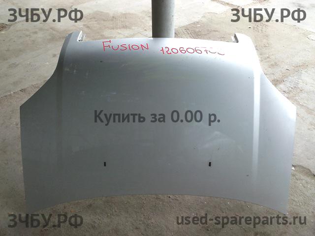 Ford Fusion Капот