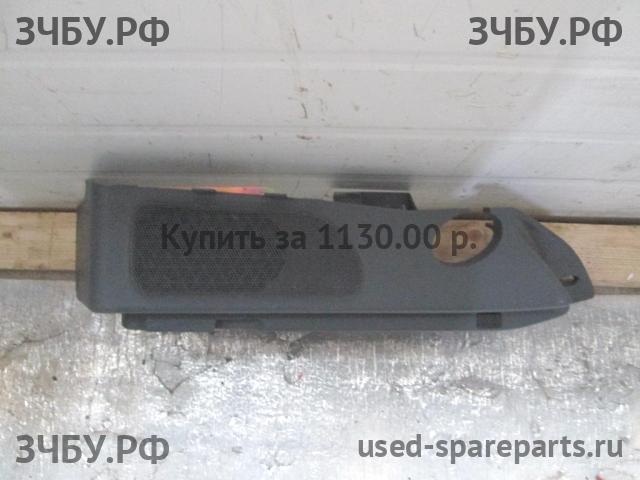Nissan Almera 16 Обшивка багажника