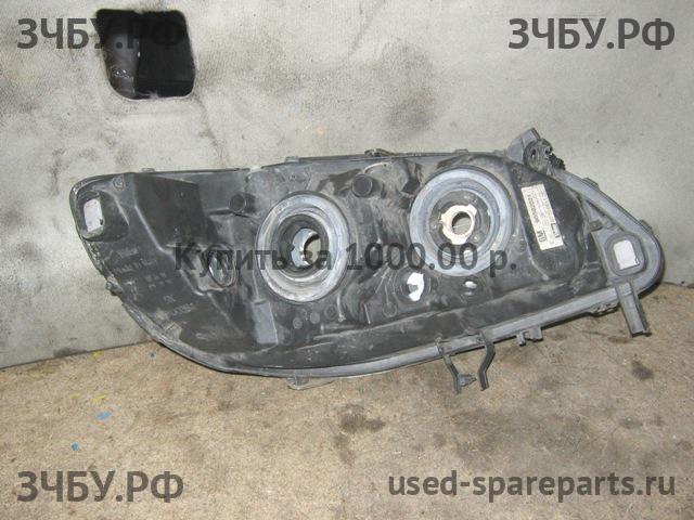 Opel Zafira A Фара левая