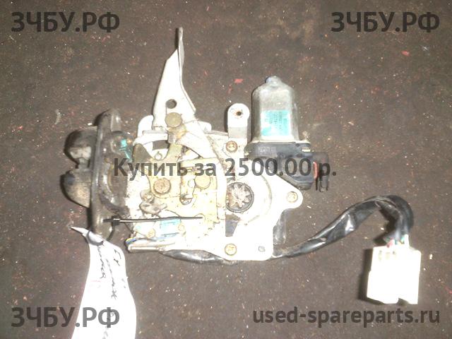 Infiniti FX 35/45 [S50] Замок багажника