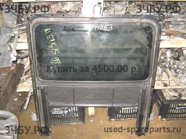 Toyota Avensis 1 Люк в сборе