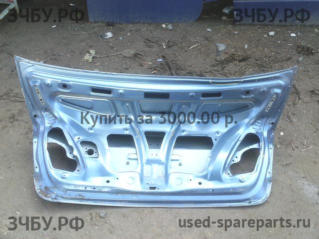 Honda Civic 8 (5D) Крышка багажника