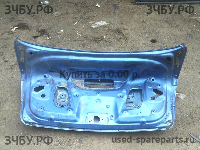 Mazda 3 [BK] Крышка багажника