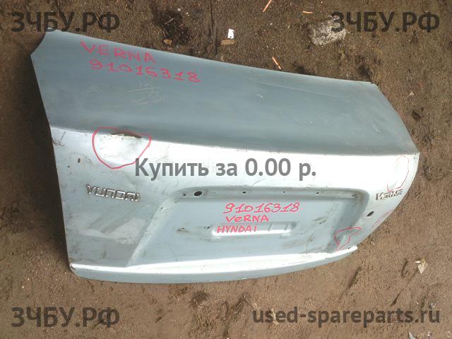Hyundai Verna Крышка багажника