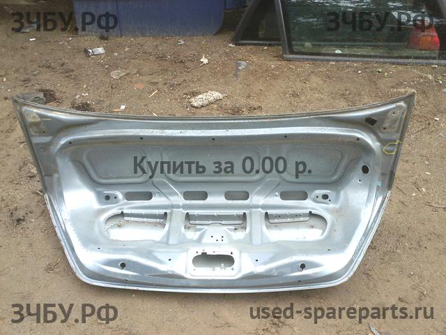 Ford Mondeo 2 Крышка багажника