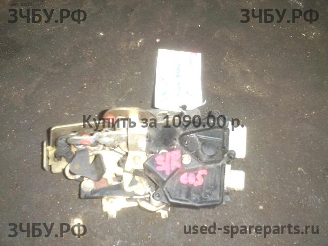 Peugeot 605 Замок двери задней правой