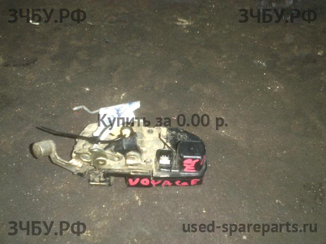 Chrysler Voyager/Caravan 3 Замок двери передней правой
