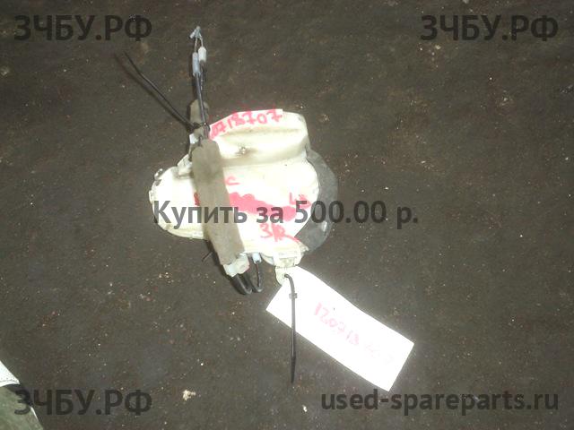 Honda Civic 8 (4D) Замок двери задней правой