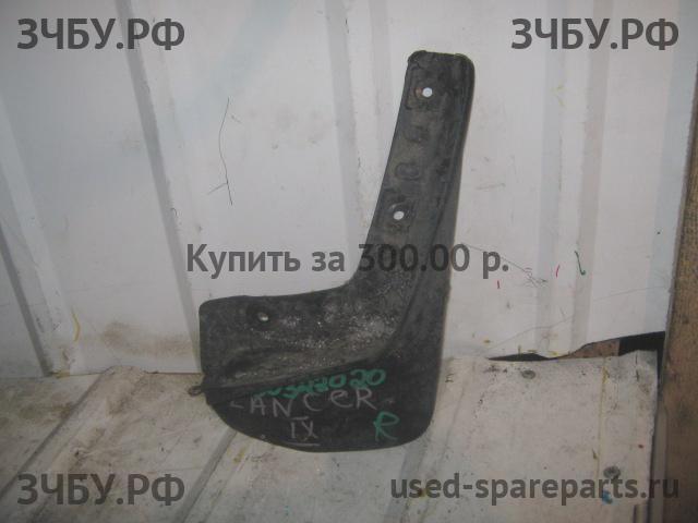 Mitsubishi Lancer 9 [CS/Classic] Брызговик передний правый