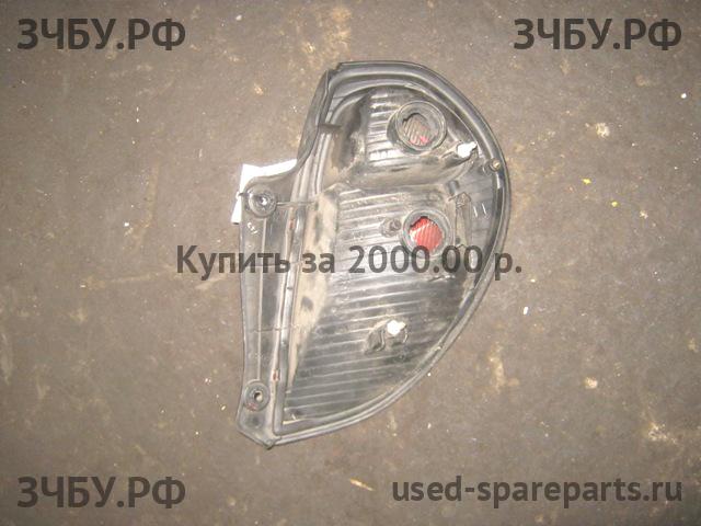 Toyota Duet (M10) Фонарь левый