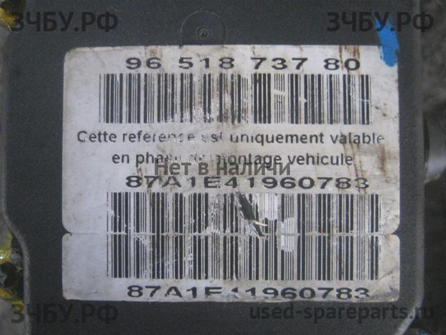 Citroen C4 (1) Блок ABS (насос)