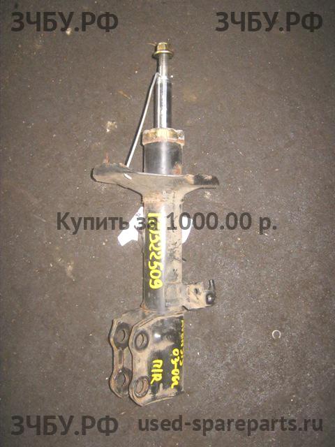 Toyota Avensis 2 Стойка передняя правая (в сборе)