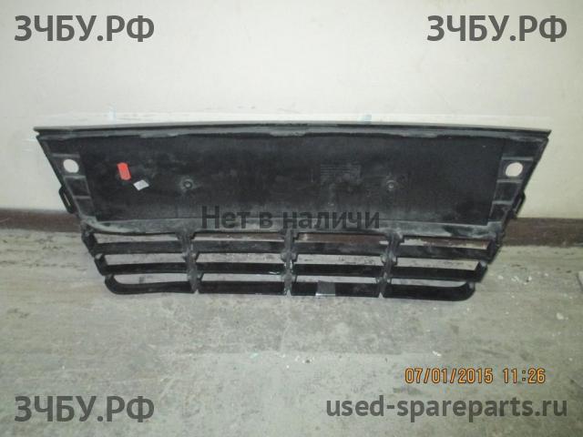 Ford Focus 3 Решетка в бампер