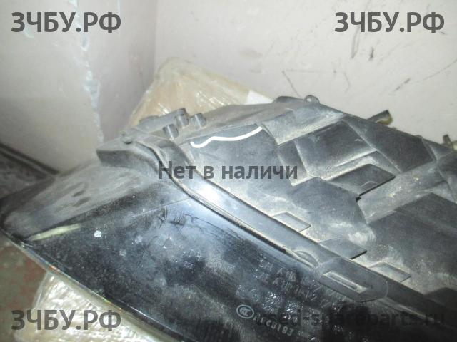 Audi Q5 (1) [8R] Фара левая