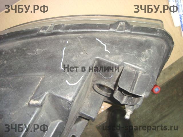 Suzuki SX4 (1) Фара правая