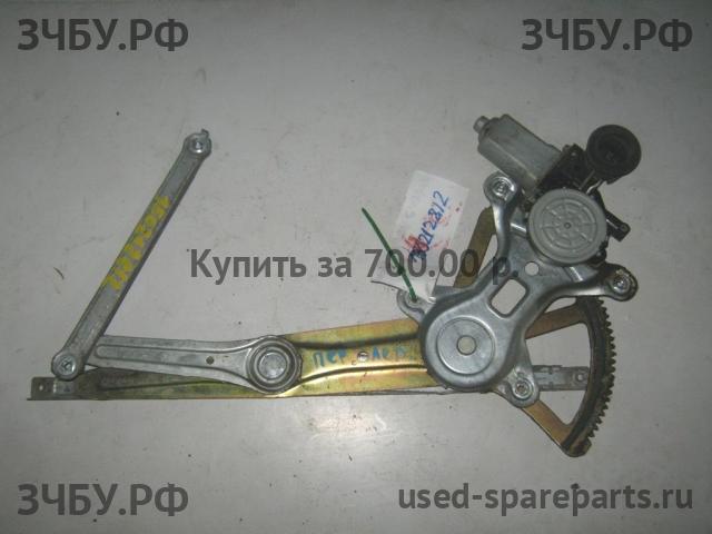 Toyota Mark 2 (JZX110) Стеклоподъёмник электрический передний левый