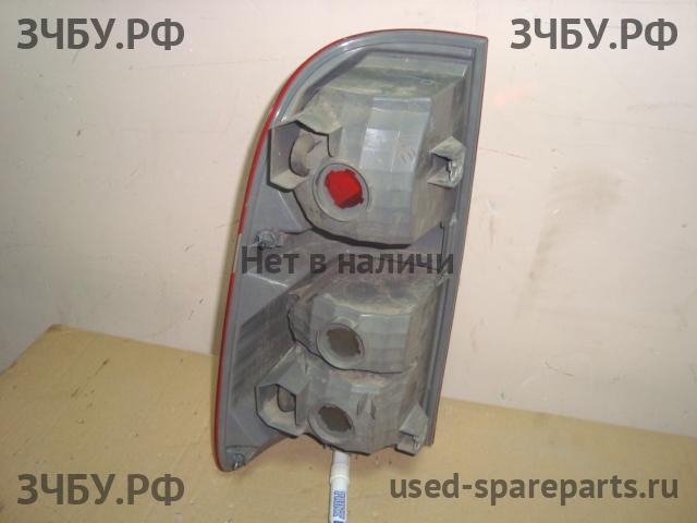 Toyota Hi Lux (3) Pick Up Фонарь правый