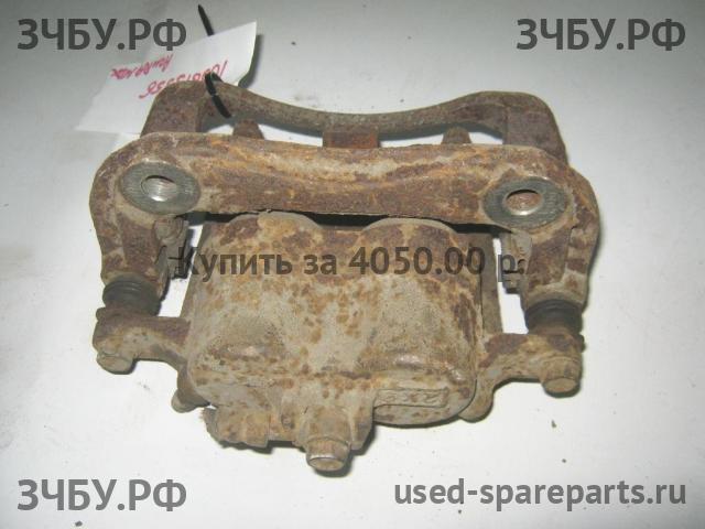 Acura MDX 1 Суппорт передний правый (в сборе со скобой)