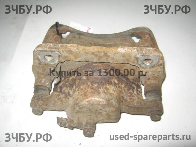 Honda CR-V 1 Суппорт передний правый (в сборе со скобой)