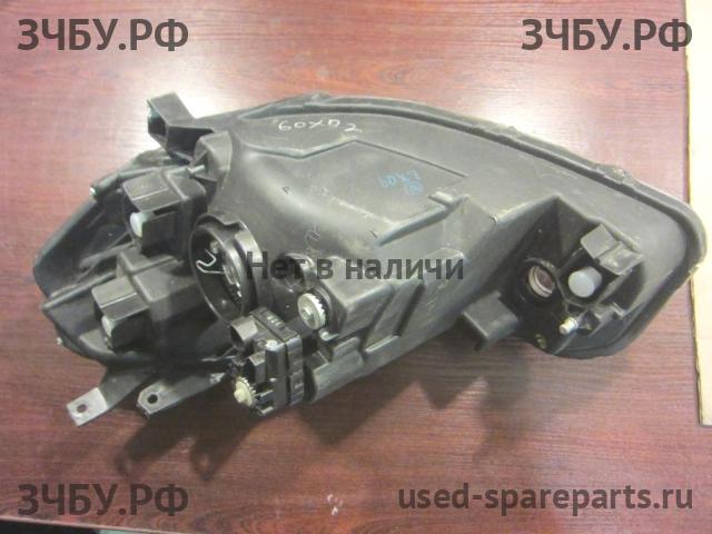 Suzuki SX4 (1) Фара правая
