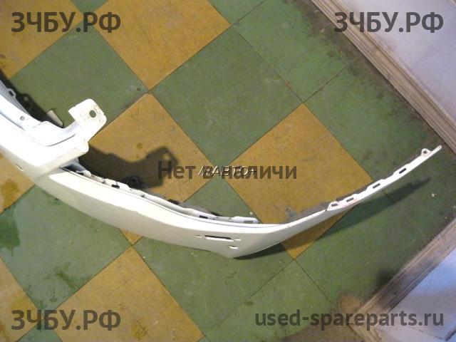Honda Civic 8 (4D) Бампер передний