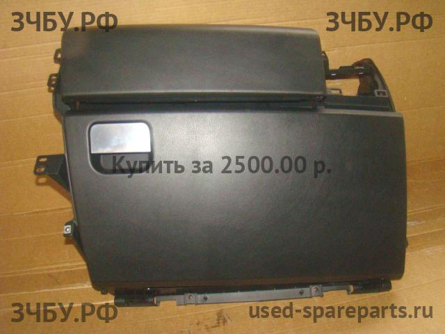 Land Rover Range Rover Sport 1 Бардачок